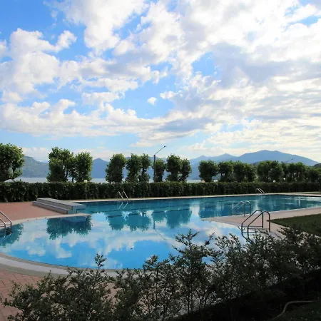Apartment Hermitage-1 By Interhome Porto Valtravaglia