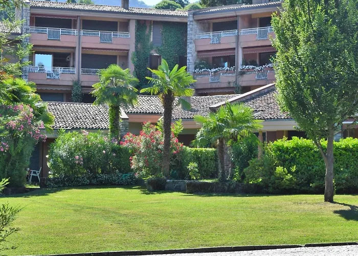 Hermitage-1 By Interhome Apartament Porto Valtravaglia